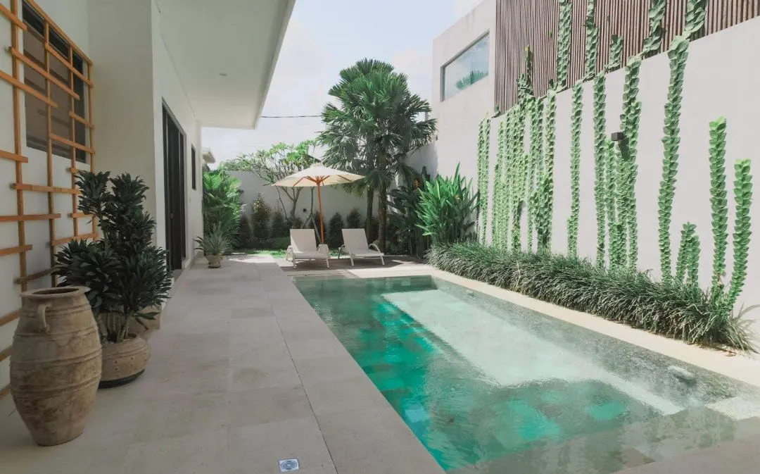 Luxury premium 2-storey villa in Canggu — image 1