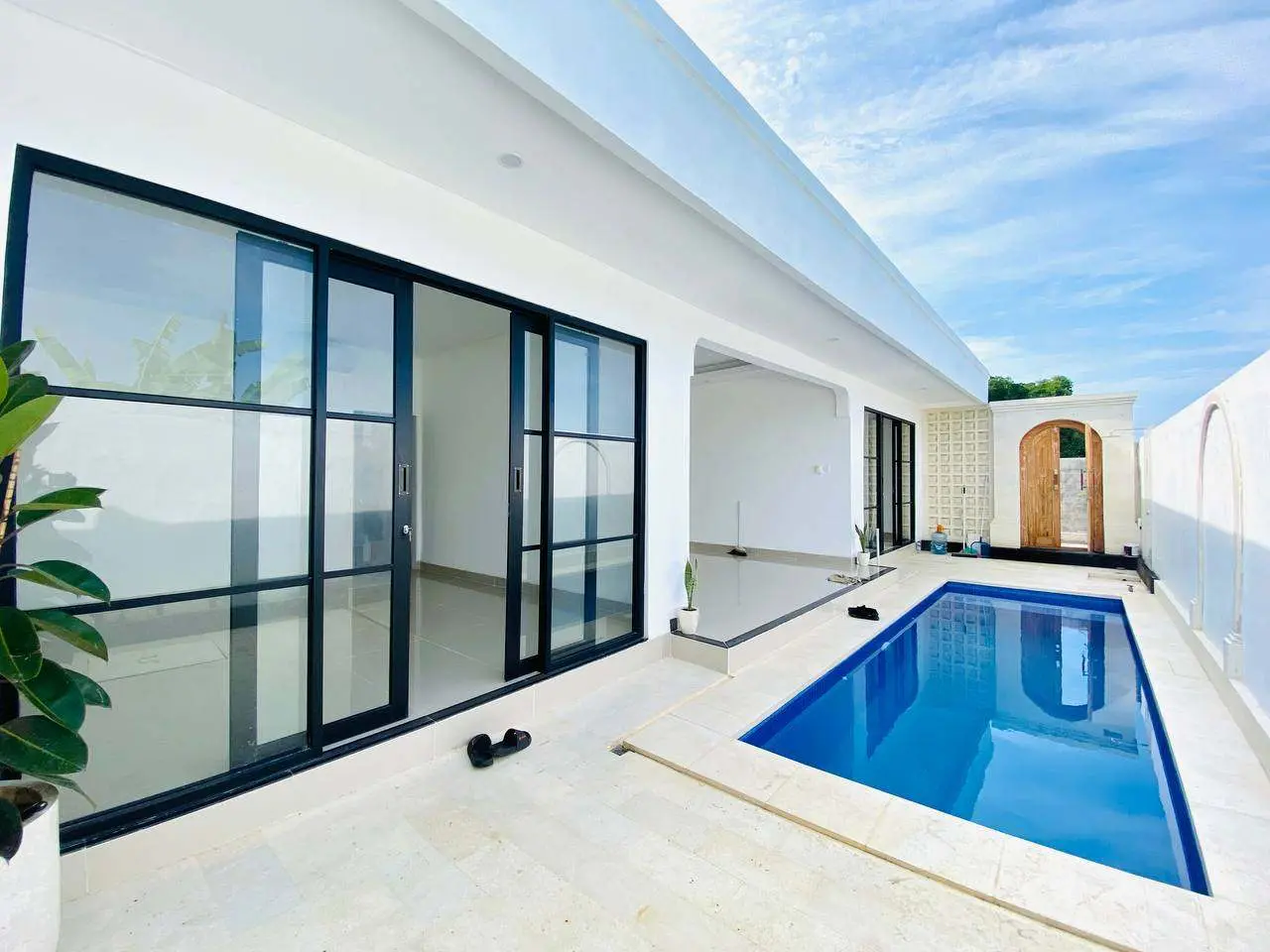 Modern 2 Bedrooms Villa in Padang Linjong - AF318 — image 4