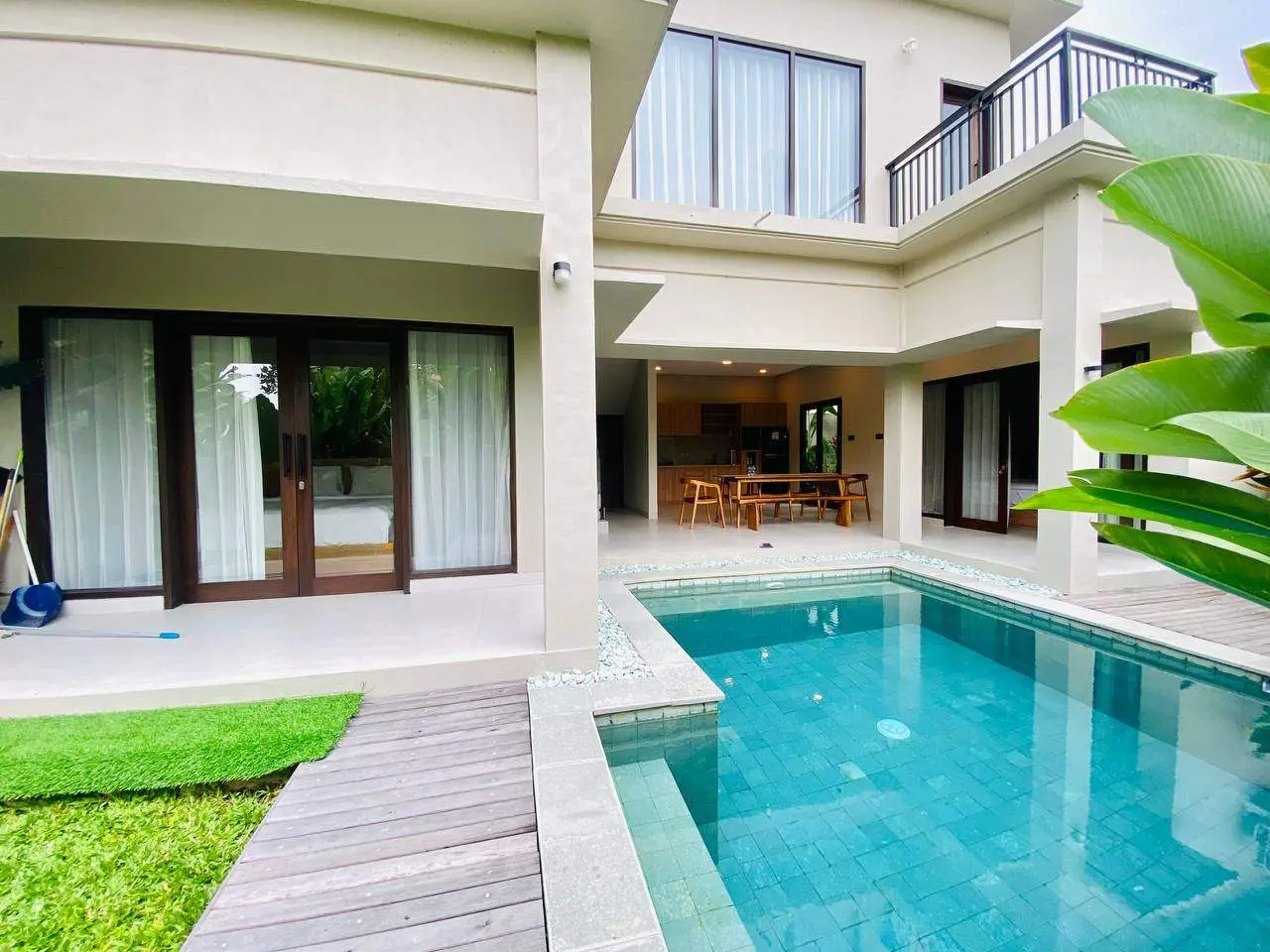 MODERN 3 BEDROOMS VILLA WITH PEACEFUL RICEFIELD VIEW IN CEMAGI - AF328