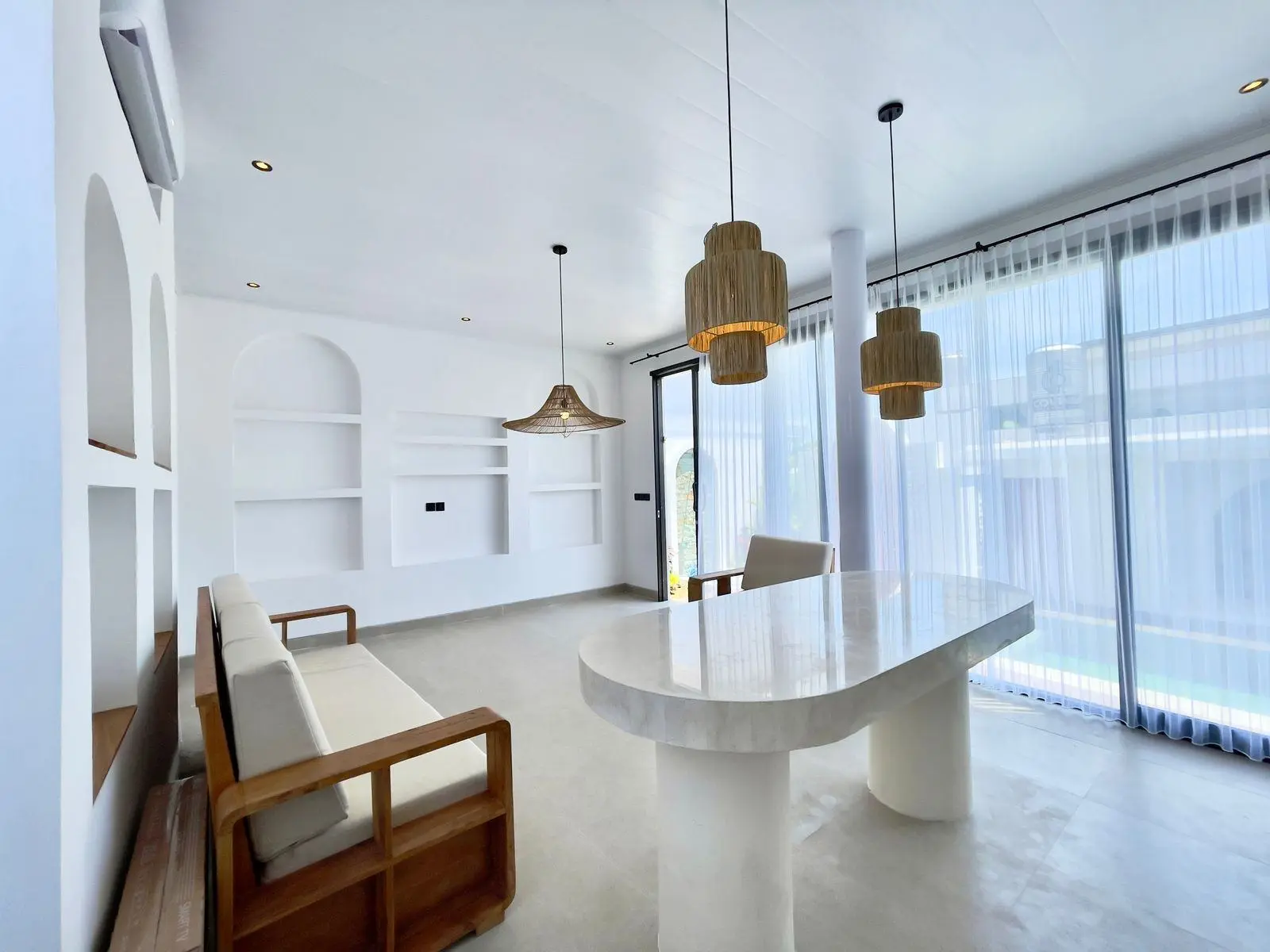 Mediterranean Charm in Munggu – 2BR Villa for Long-Term Rent! — image 1