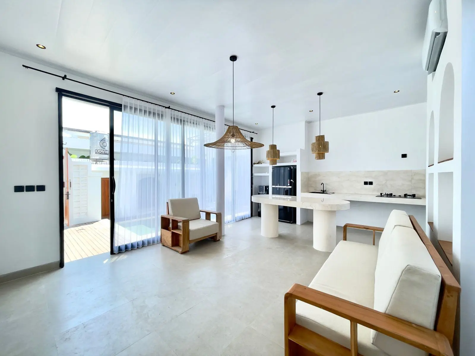 Mediterranean Charm in Munggu – 2BR Villa for Long-Term Rent! — image 3