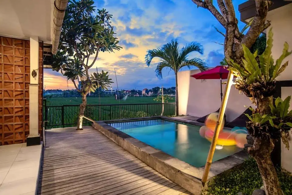 3 BEDROOM RICE FIELD VIEW VILLA -BERAWA