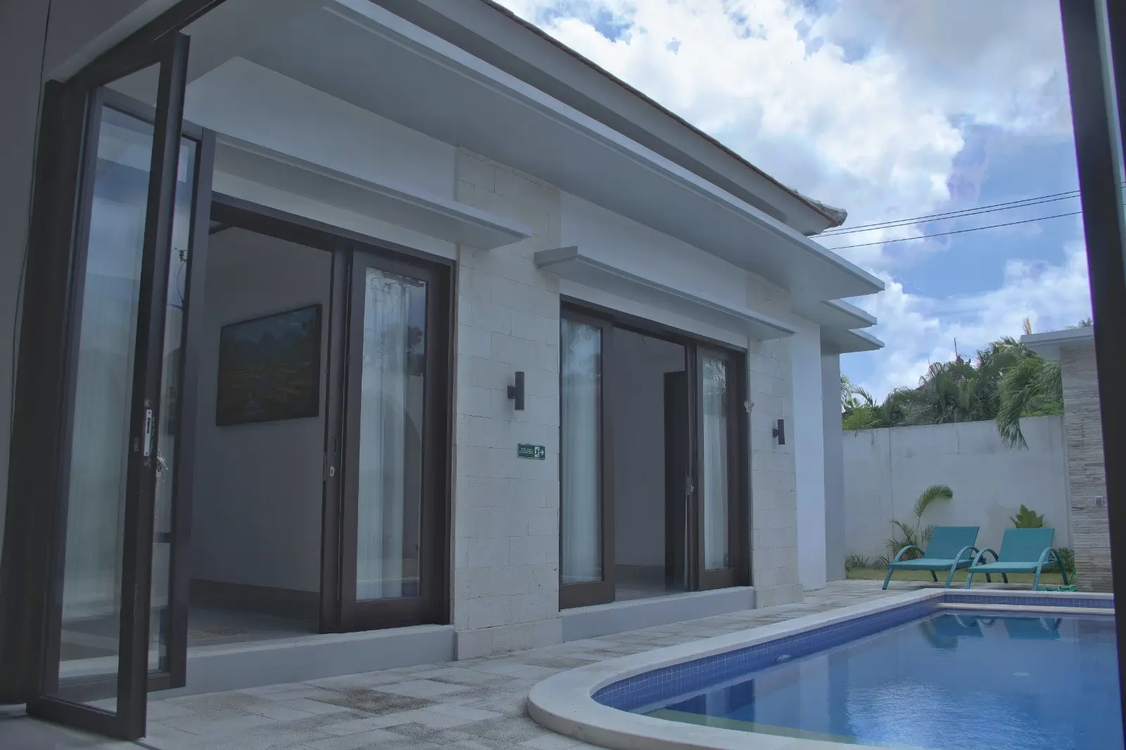 Charming 2-Bedroom Villa in Peaceful Seminyak — image 3