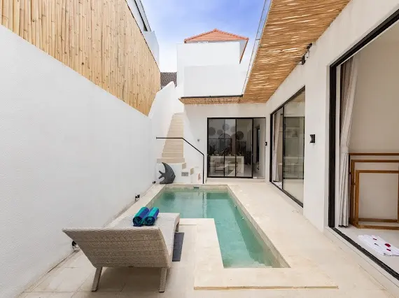 NEW MODERN 2BDR VILLA central BERAWA Canggu — image 4