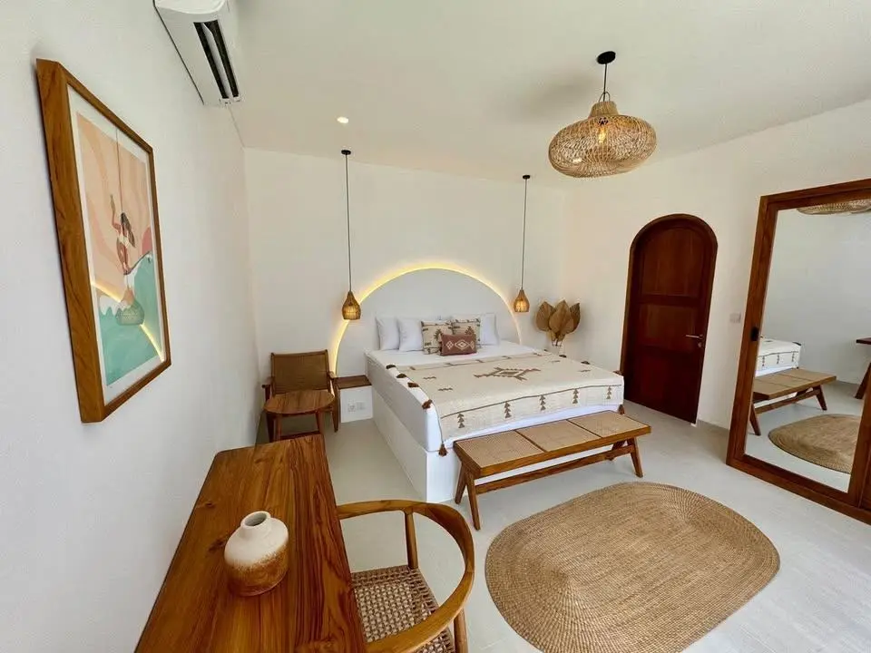 Modern Tropical Living in the Heart of Canggu — image 4