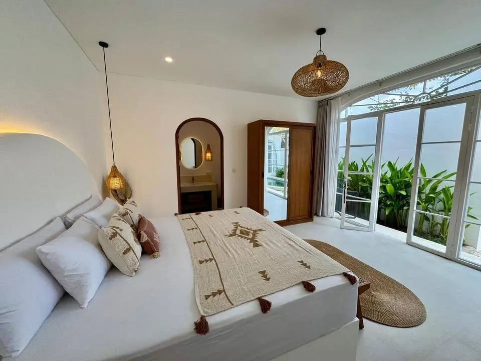 Modern Tropical Living in the Heart of Canggu — image 2