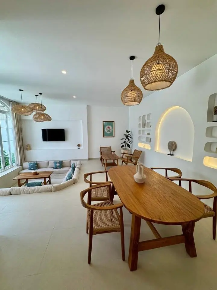 Modern Tropical Living in the Heart of Canggu — image 1
