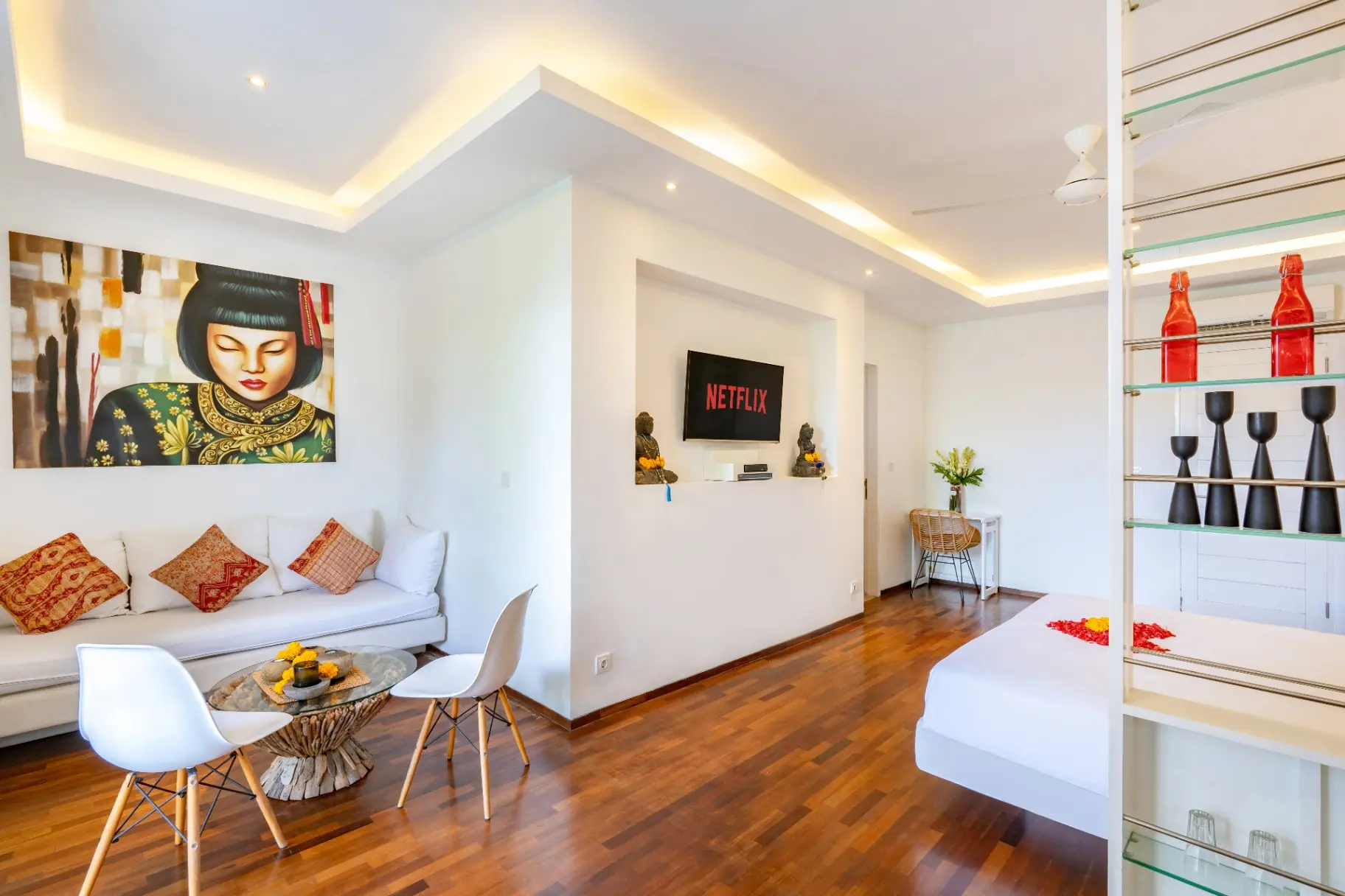 Cosy 1 Bd Pvt. Apartment w/ shared kitchen&pool!
