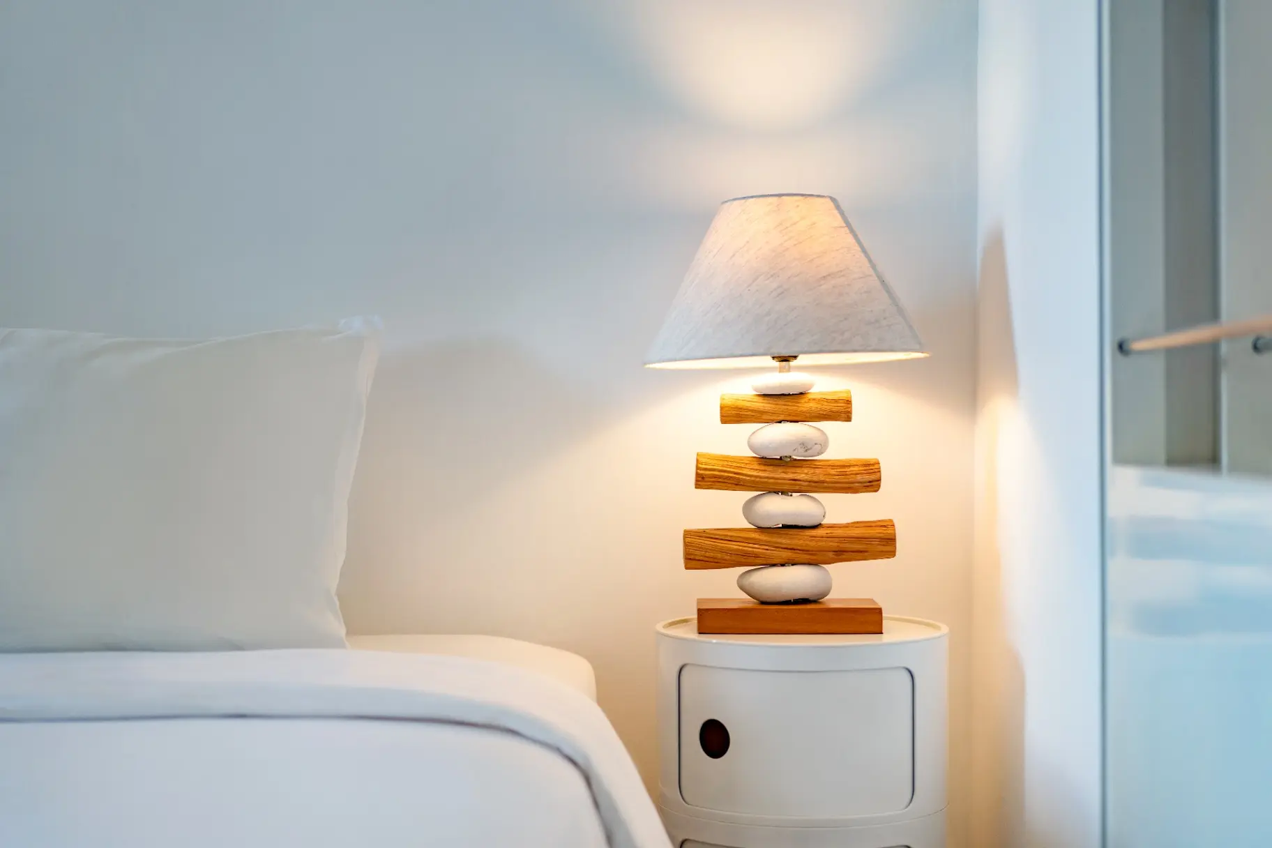 Cosy 1 Bd Pvt. Apartment w/ shared kitchen&pool! — image 4