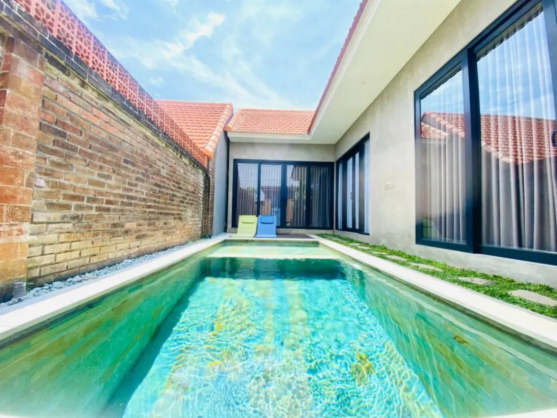 Balinese Modern Industrial Villa in Berawa 2 Bedrooms - AF353 — image 1