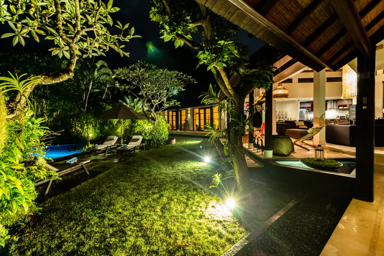 *PROMO* Tropical 3 Bd Villa with office & parking — image 4
