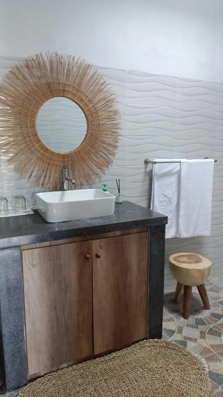 Chic Tropical Villa for Monthly Rent in Canggu – Your Private Oasis Awaits! — image 1