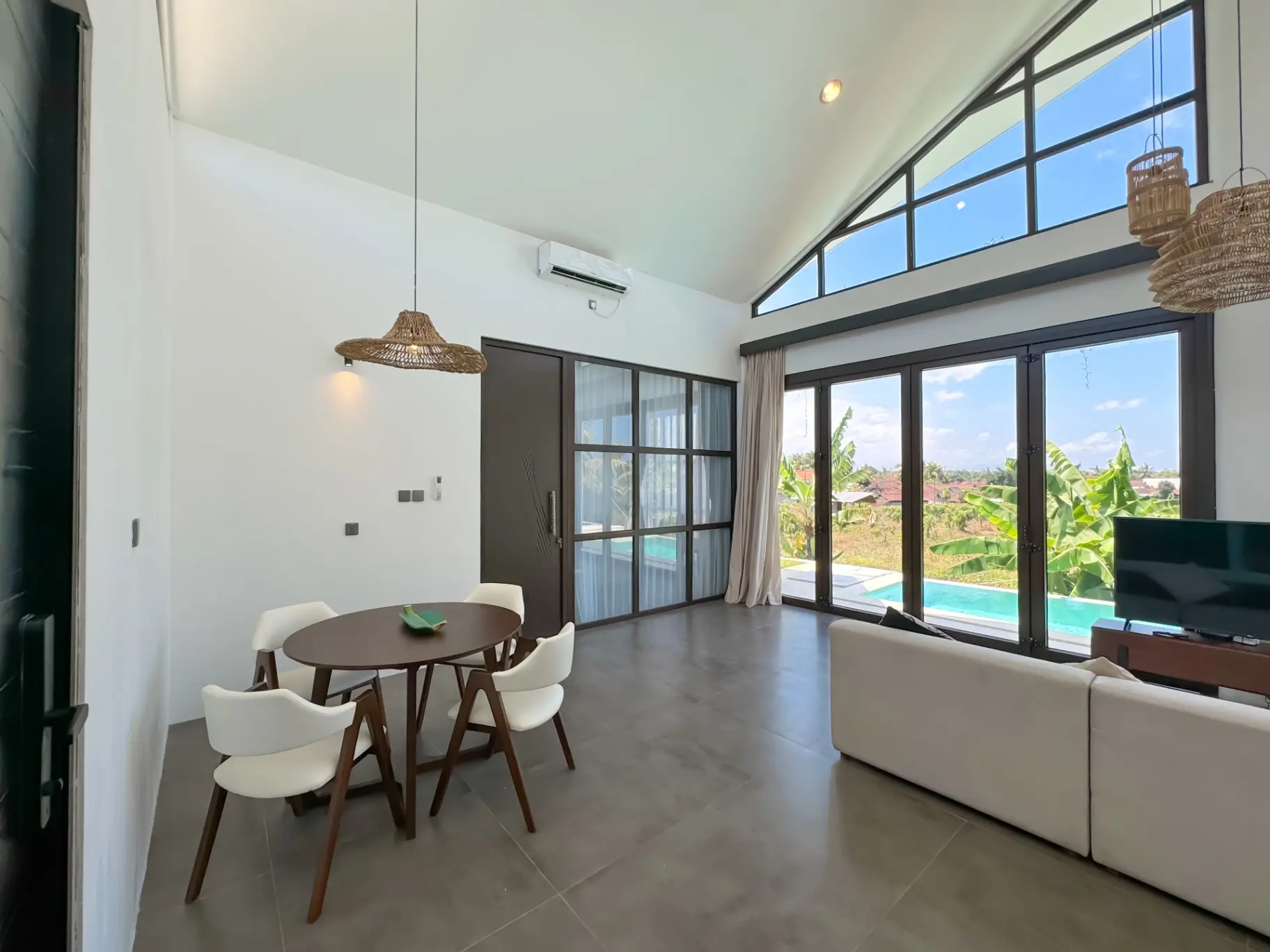 2BR Modern Villa with Infinity Pool — image 1