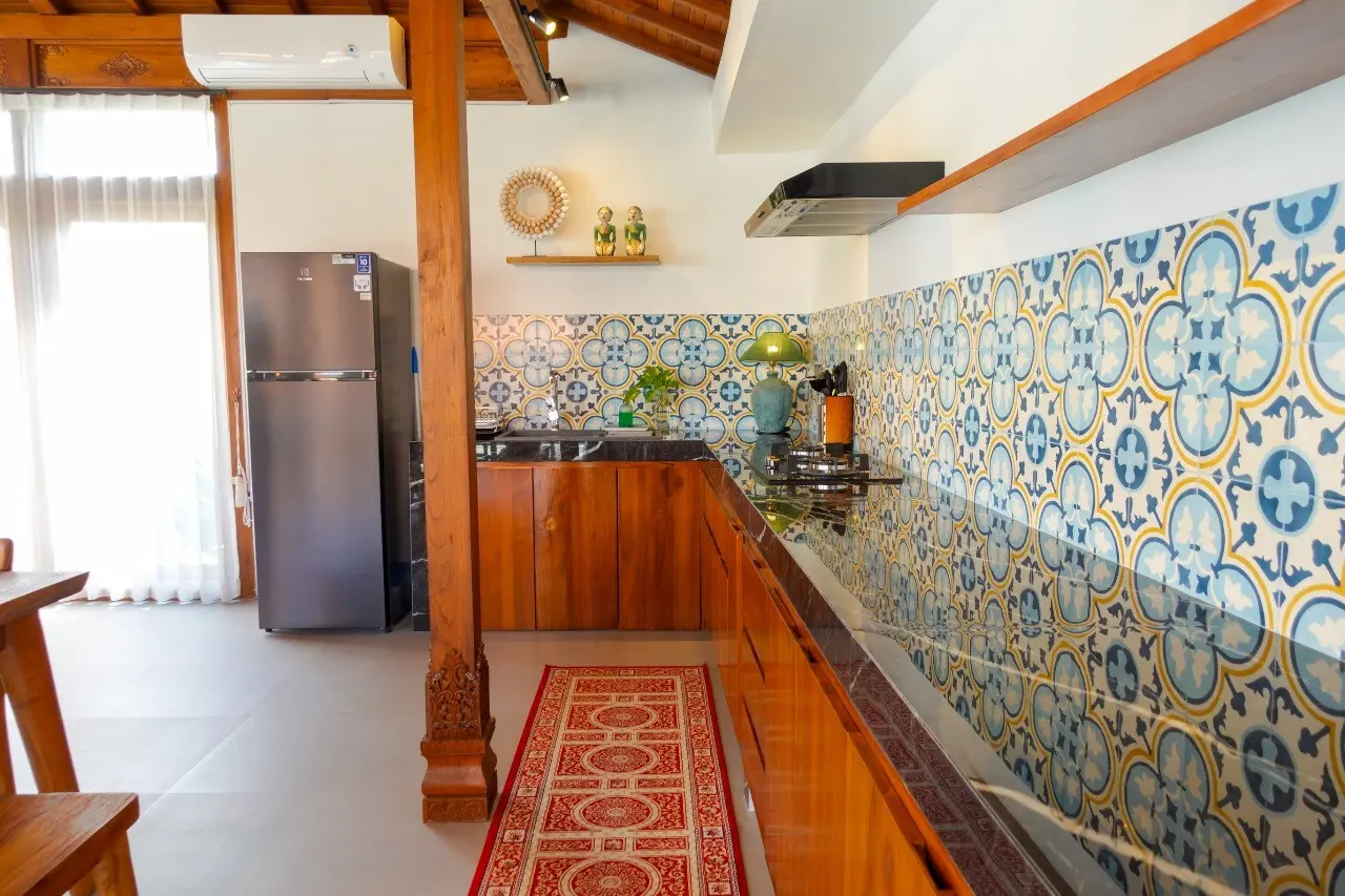 2-Bedroom Joglo-Style Villa with Rice Field View in Kaba-Kaba — image 3