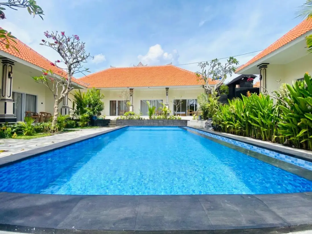 SPACIOUS 8-BEDROOM BALINESE GUEST HOUSE WITH POOL IN PADONAN – AF364 — image 1
