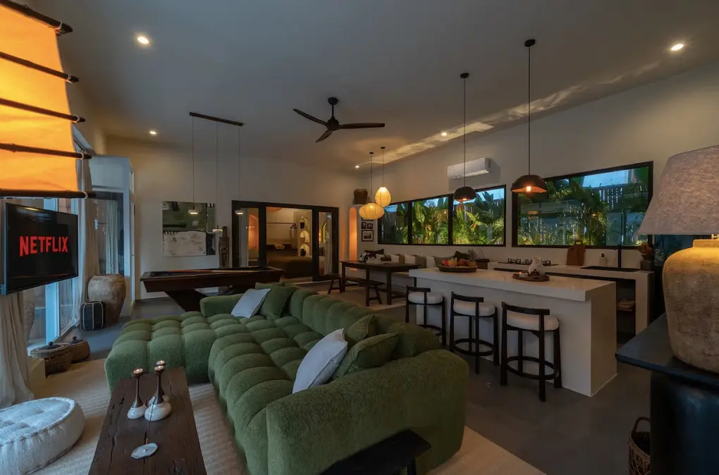 TROPICAL VILLA 5 MINUTES TO PERERENAN BEACH - YO149 — image 3