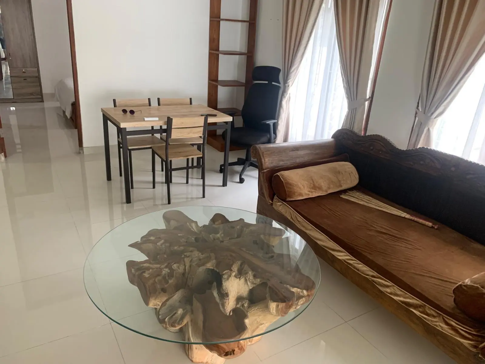 2 bedrooms with pool in ungasan — image 3