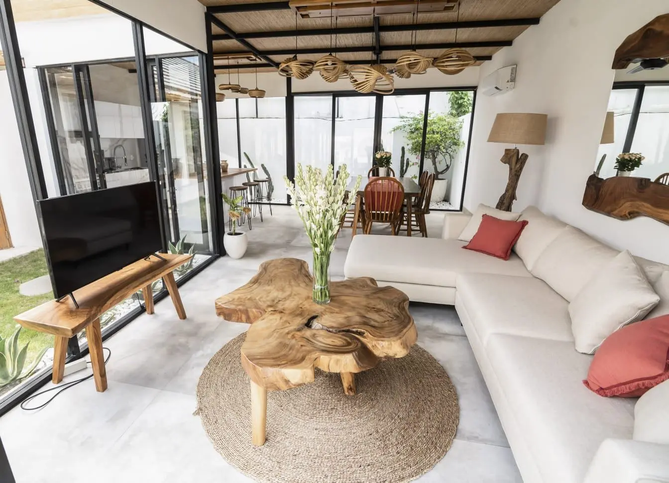 Under Market Price: 4-BR Villa in Canggu North — image 3