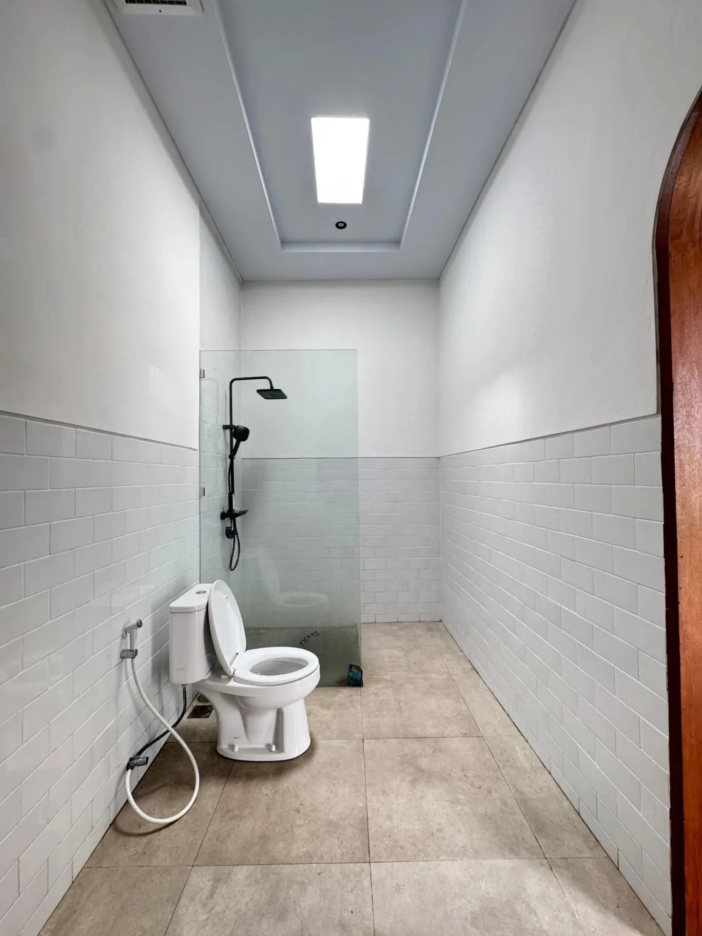 #1029 New Villa in Seseh Mungu close to Lima Beach 🏖️ — image 3