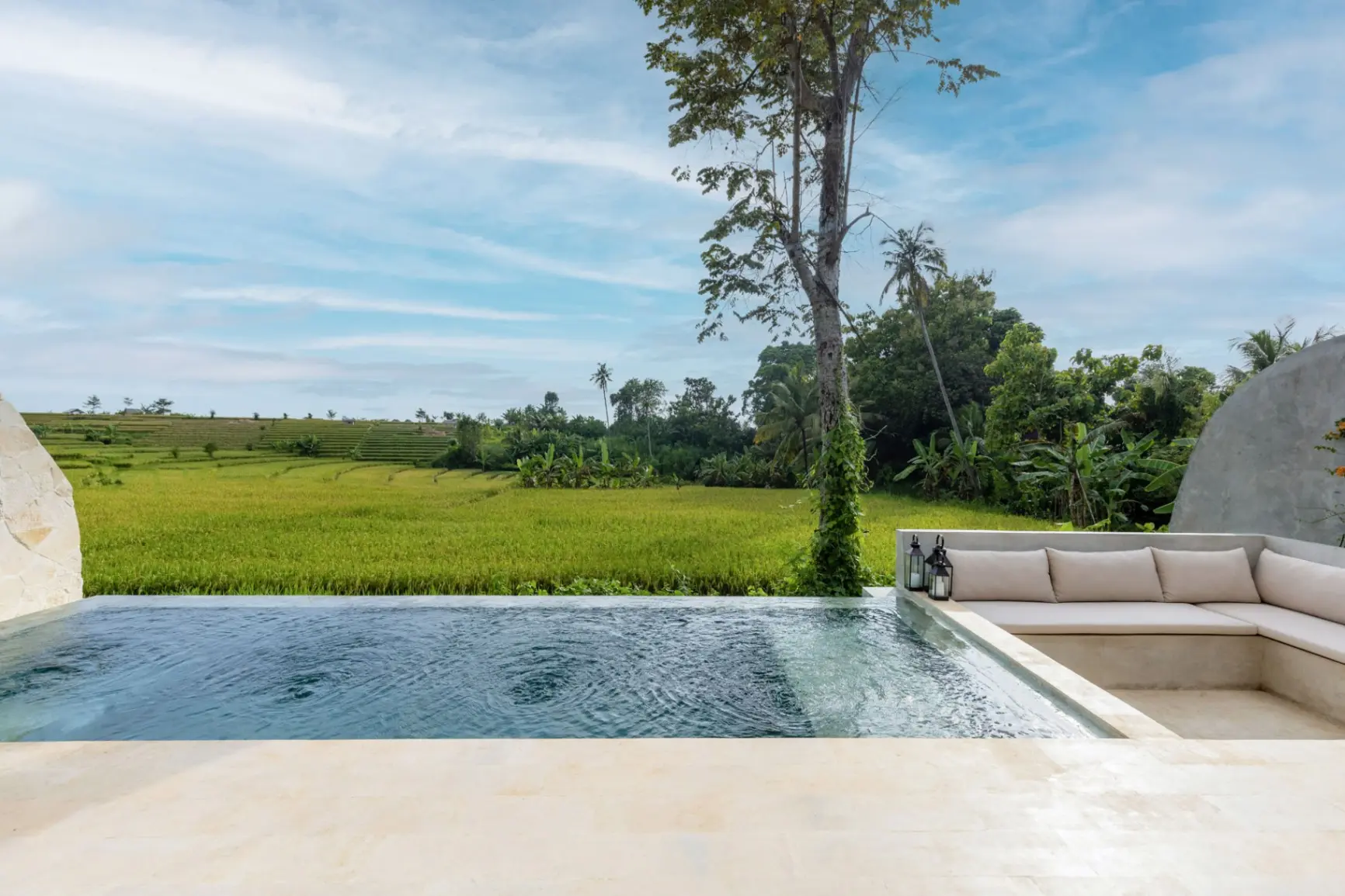 Tranquil 2BR Villa in Kaba-Kaba with Rice Field View — image 3
