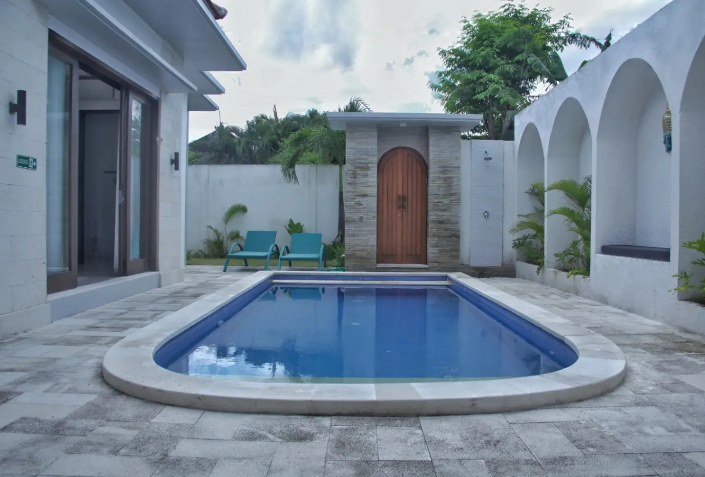 Modern 2-Bedroom Villa with Pool | Monthly & Yearly Rent in Prime Seminyak — image 4