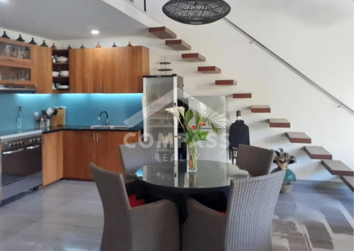 Charming 3BR Villa in Sanur — image 2