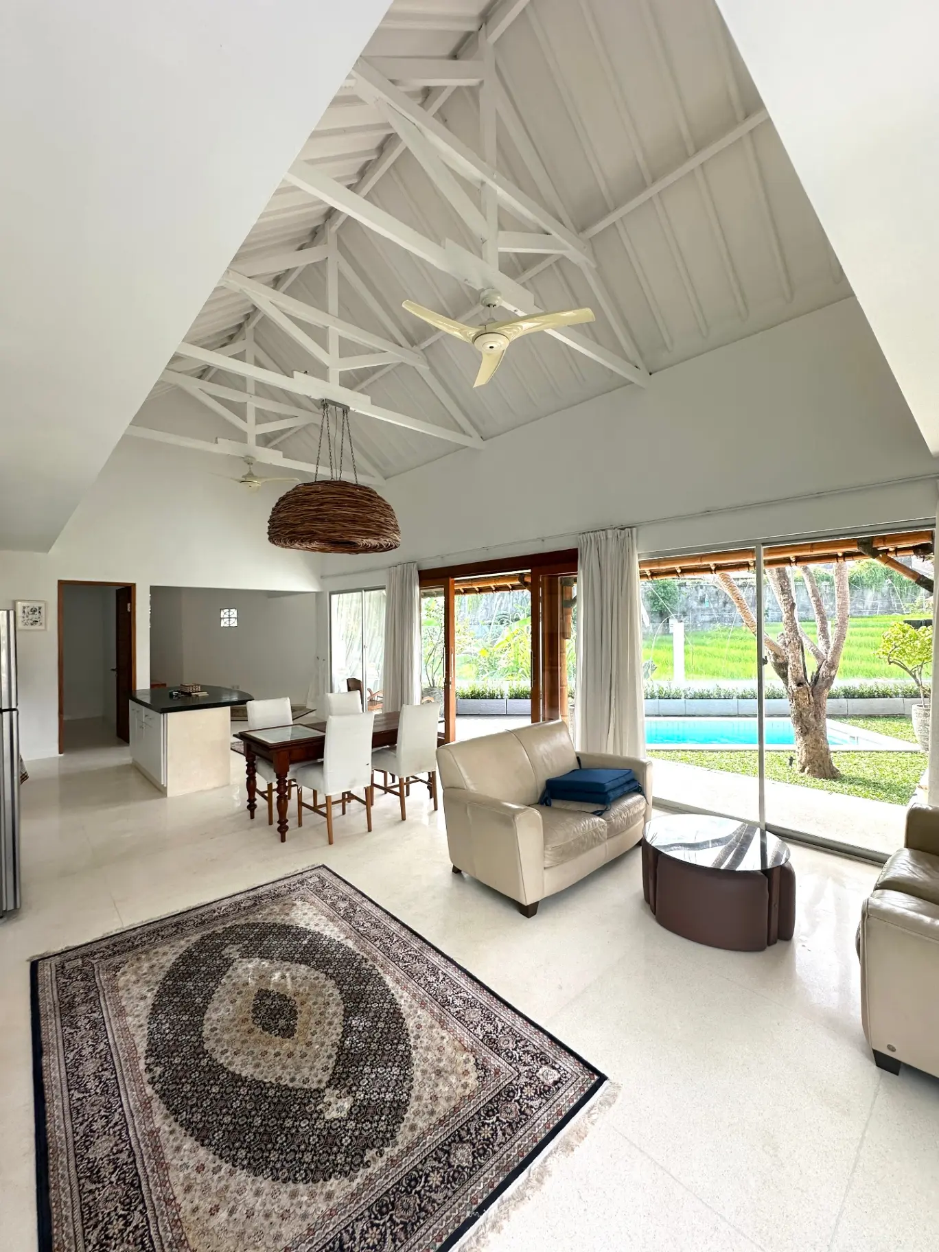 2 bedroom/2.5 Bath villa for longterm rental on Bumbak Umalas — image 2