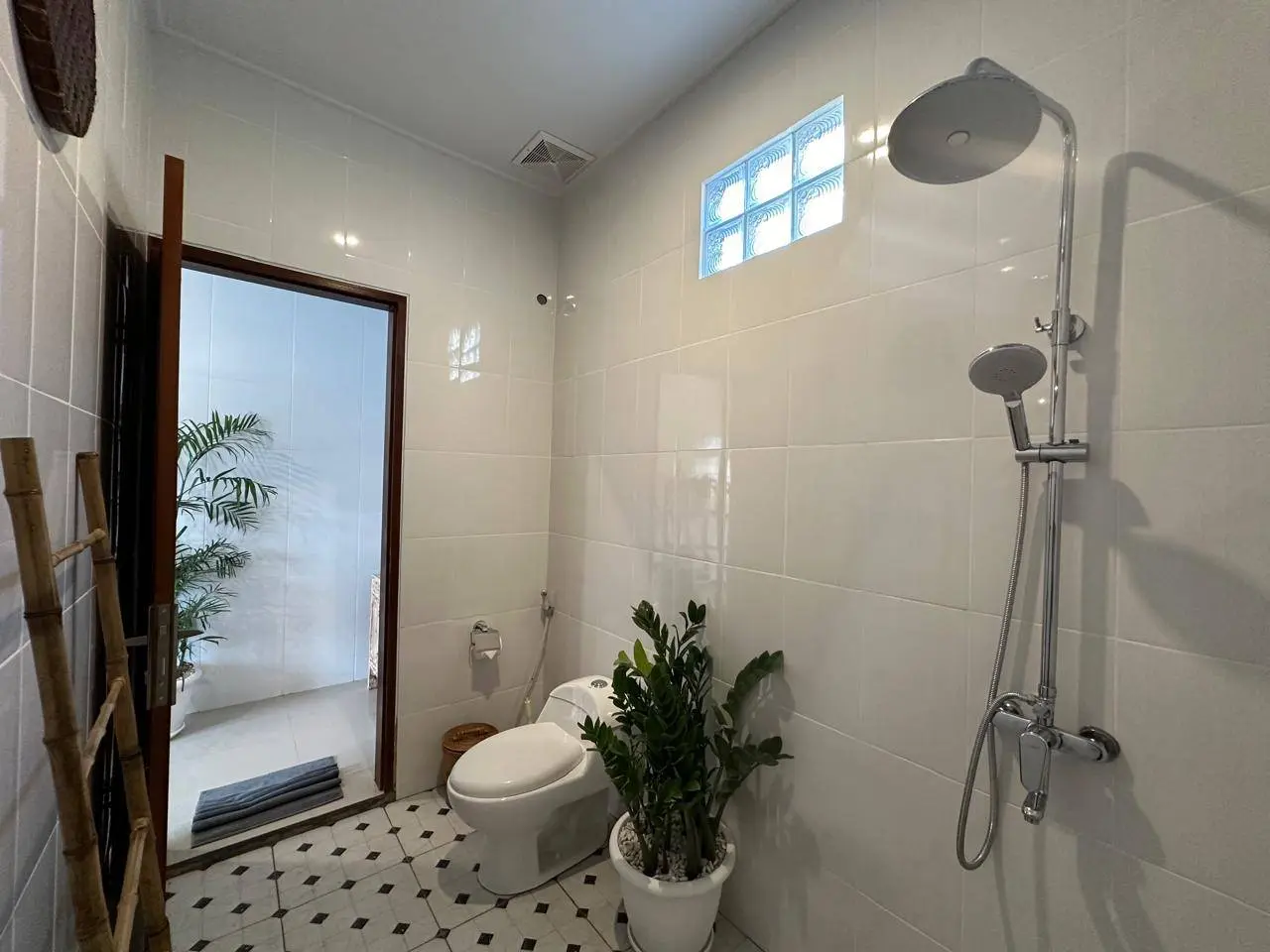 Exclusive Villa for Rent in Semer Kerobokan! — image 2