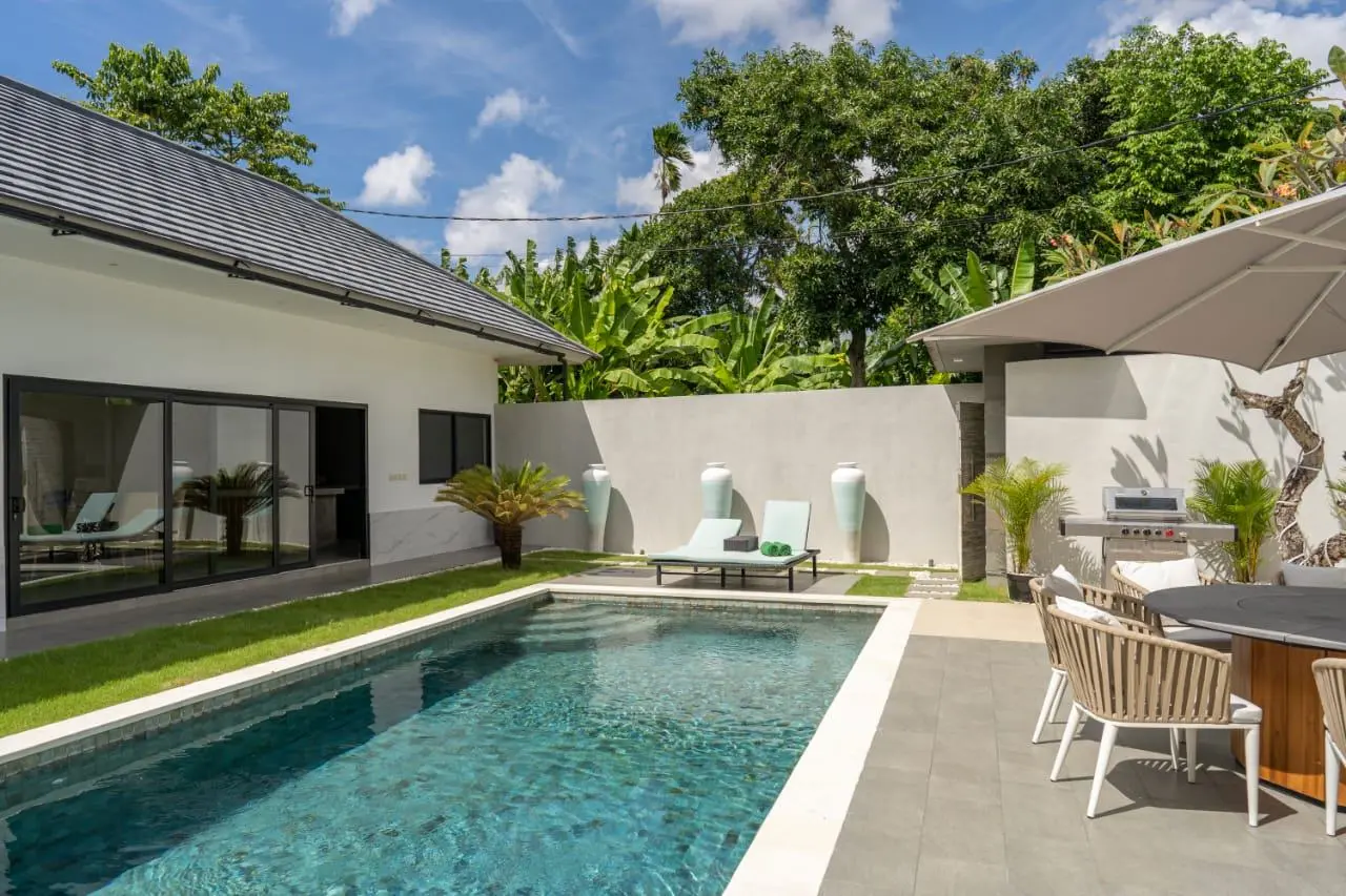 Beautiful villa in Seminyak Great location quiet area. — image 1