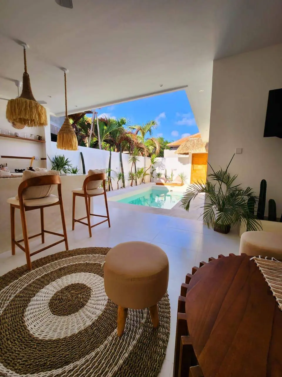 2 Bedroom Brand New Villa in Uluwatu just 2 Minute to Nourish Restaurant — image 1