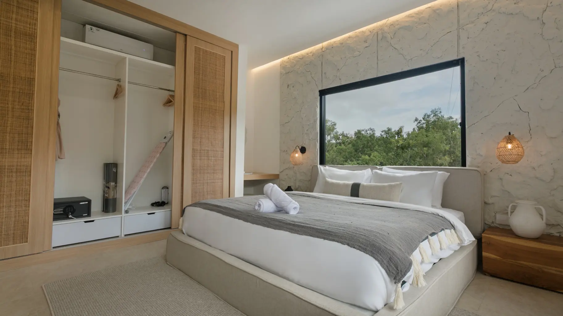 NEW! Modern Elegant 2BR Villa Near Melasti Beach — image 3
