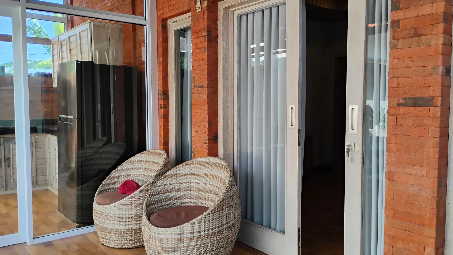 MODERN BALINESE 2-BEDROOM VILLA IN SUBAK DAKSINA CANGGU-PET FRIENDLY! - AR18 — image 3