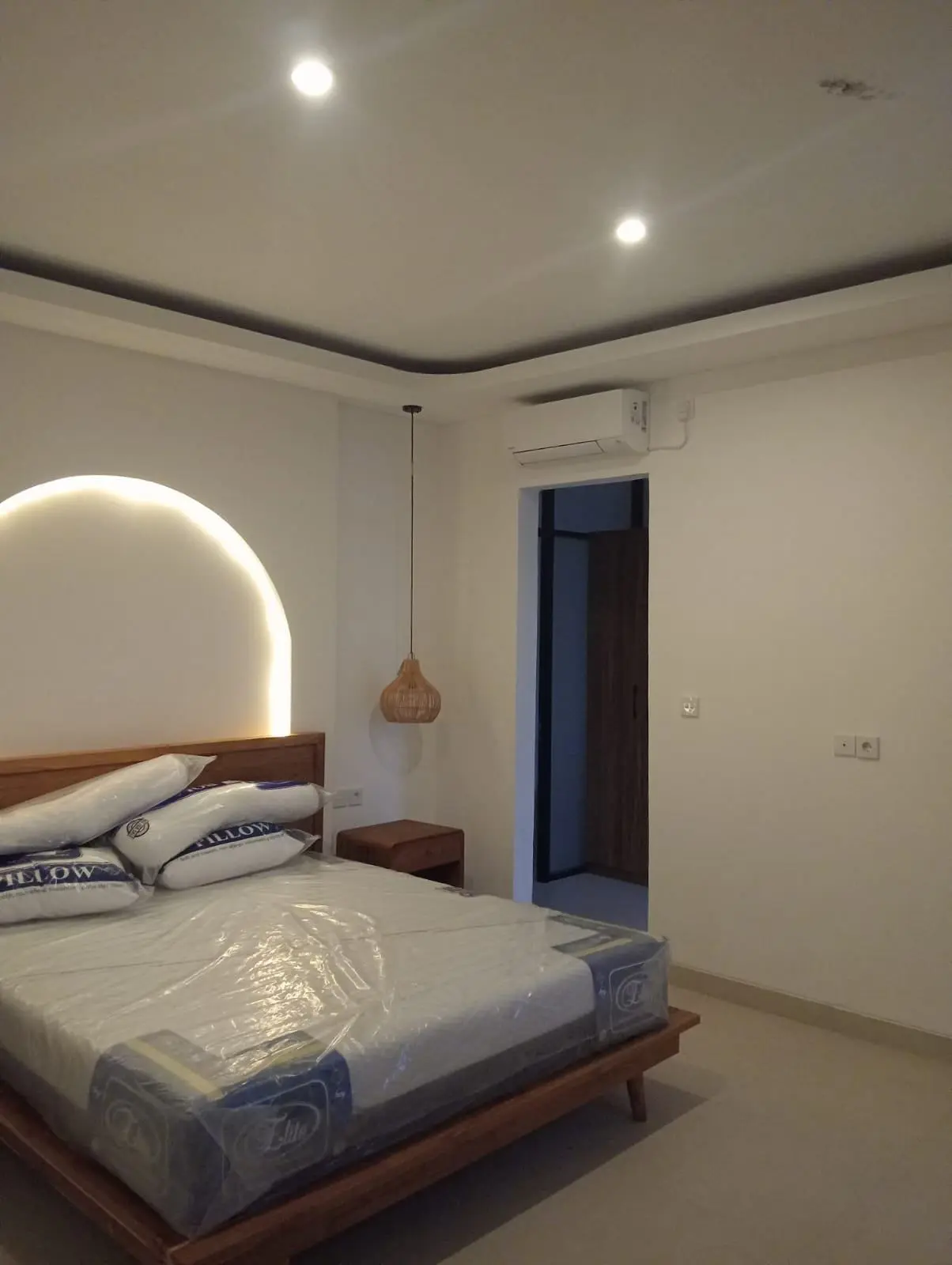 1033 New villa in Canggu — image 2