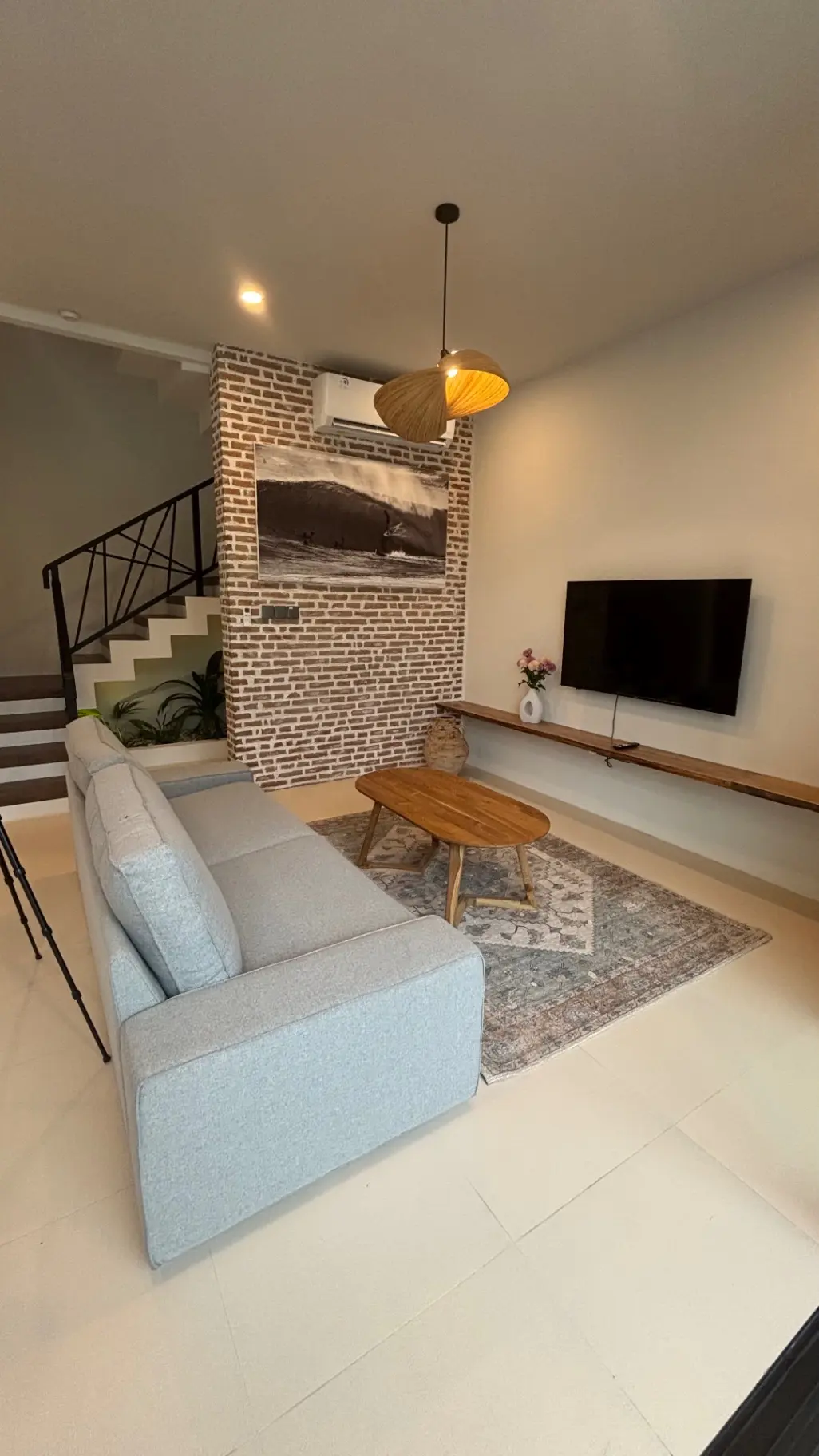 3 bedroom brand new luxury villa in Canggu with rice field view — image 4