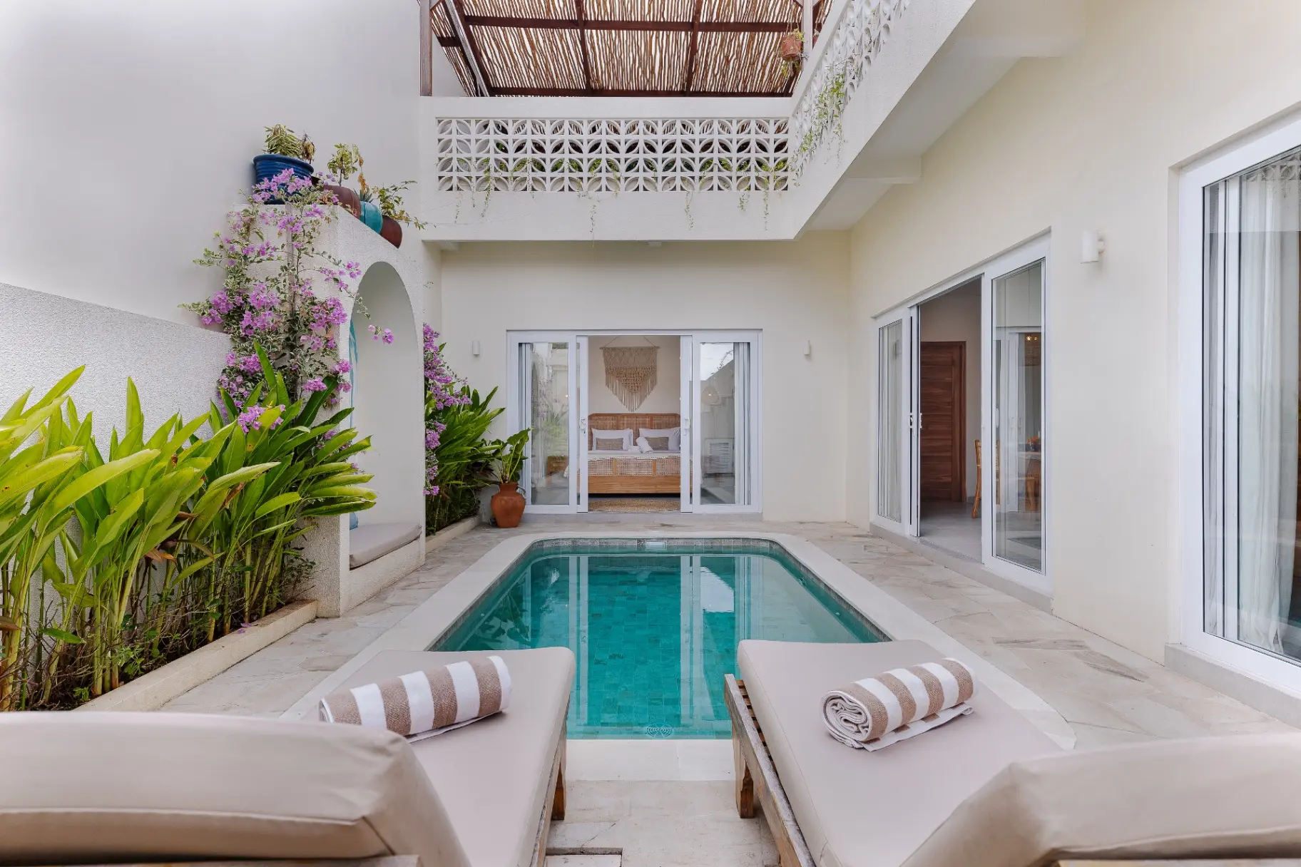 Mata Biru - Luxe 2BR Uluwatu | Pool Rooftop & Near Cafés