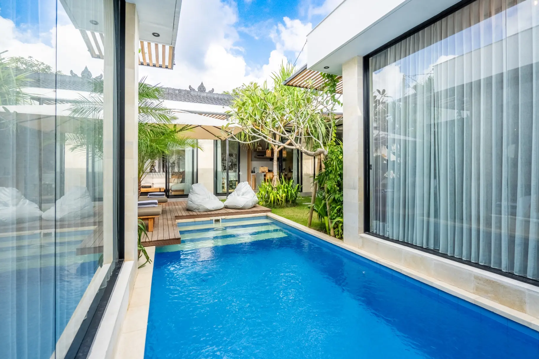 Jimbaran Luxury 3BR Villa with Private Pool Grill