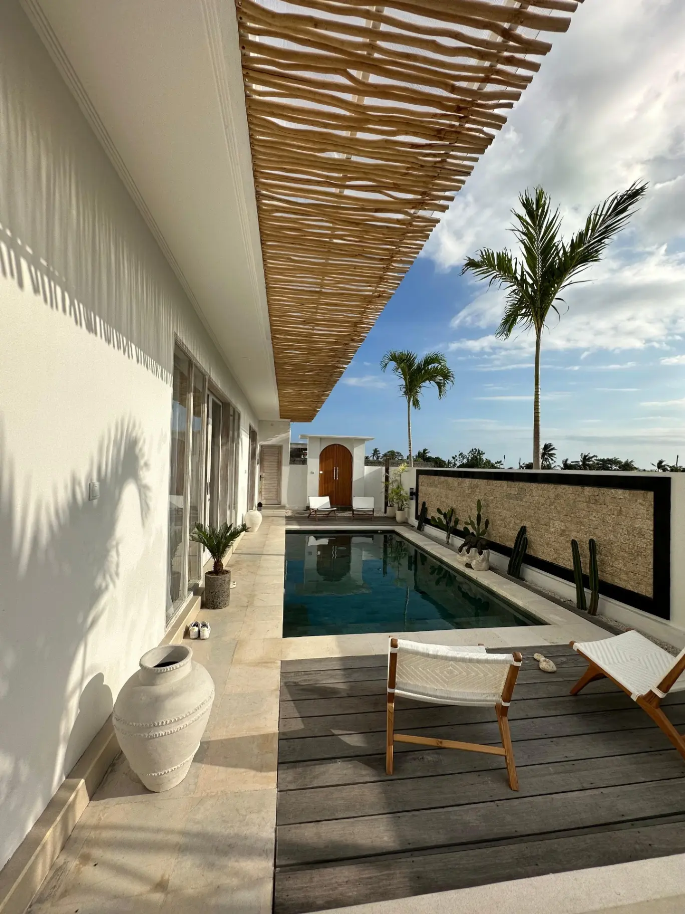 #2036 Cozy and bright 2 bedroom villa in a quiet area