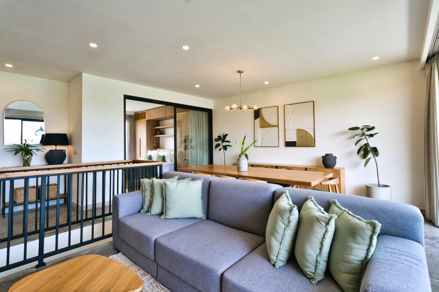 Berawa Townhouse Unit 5 - 2BR Paddy View Villa w/ Rooftop & Jacuzzi — image 4