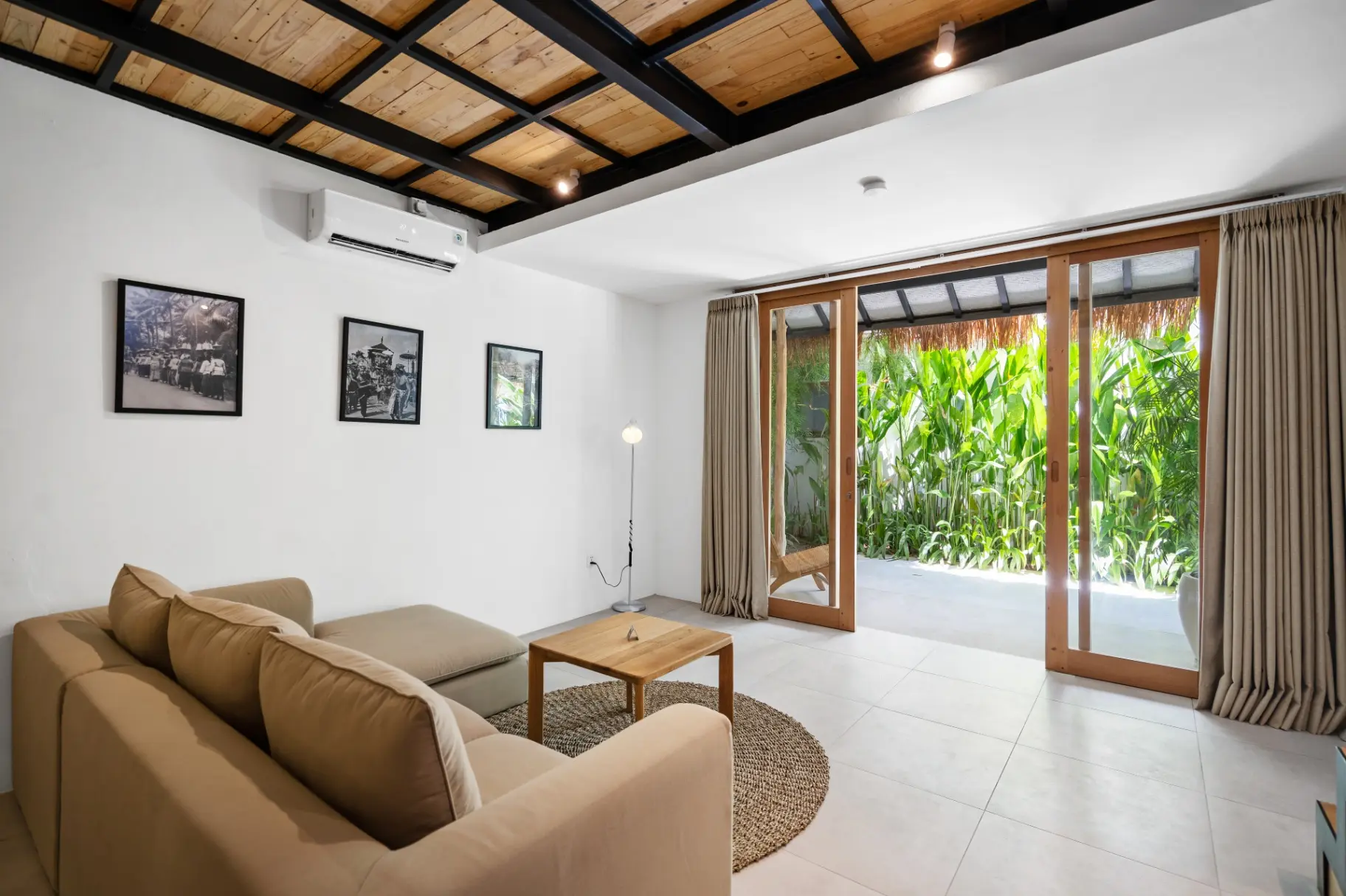 Berawa Village - Canggu 1BR Sleek Apart | Balcony & Pool Access — image 2