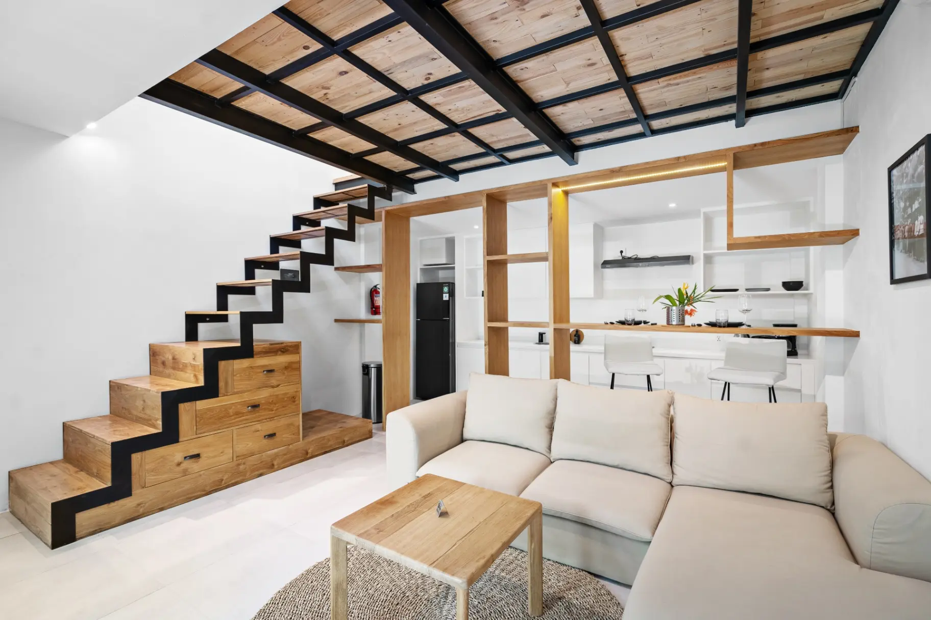 Berawa Village - Canggu 1BR Sleek Apart | Balcony & Pool Access — image 3
