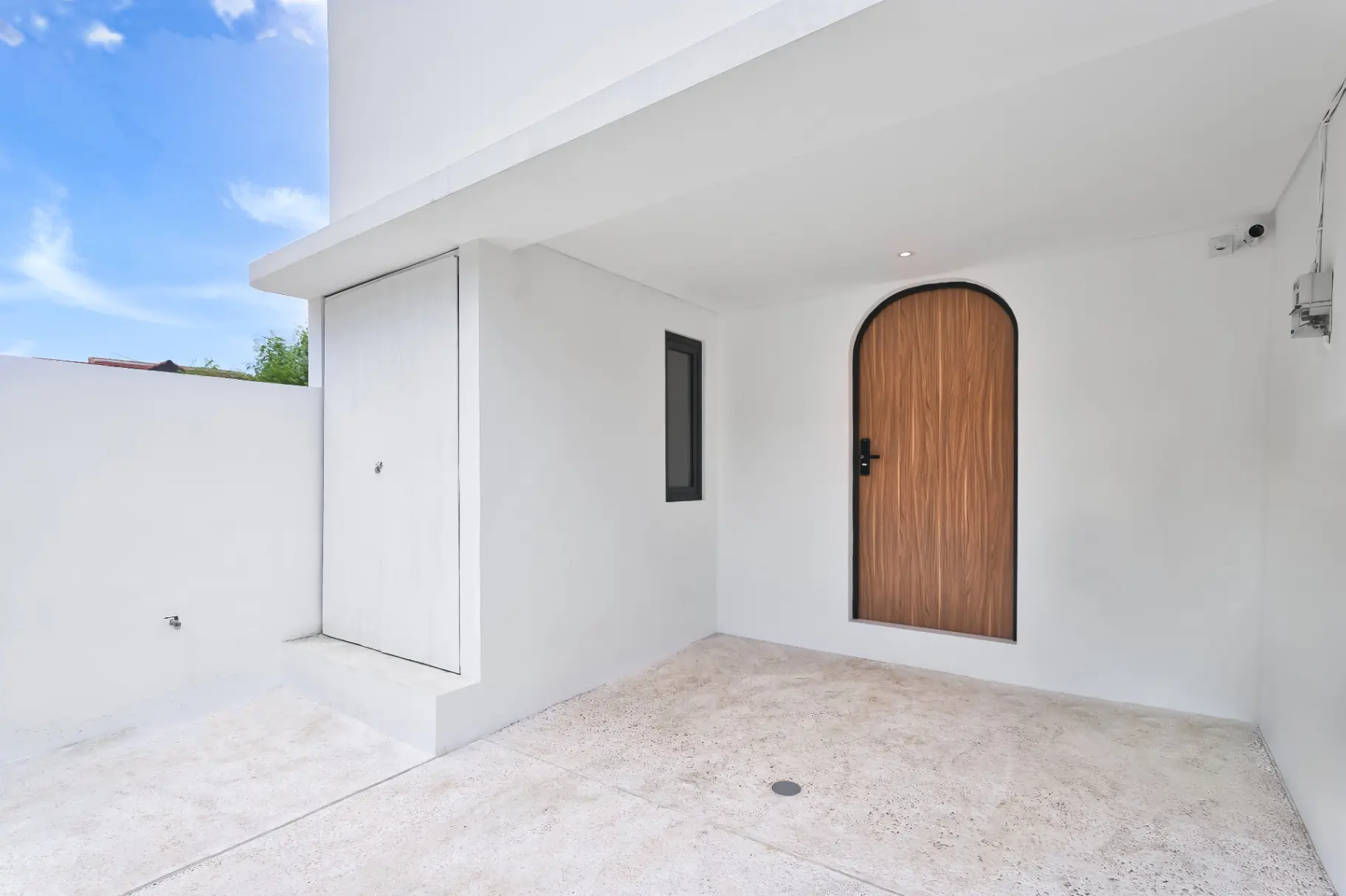 Este- 2BR Designer Pool Villa - Near Uluwatu Temple — image 4