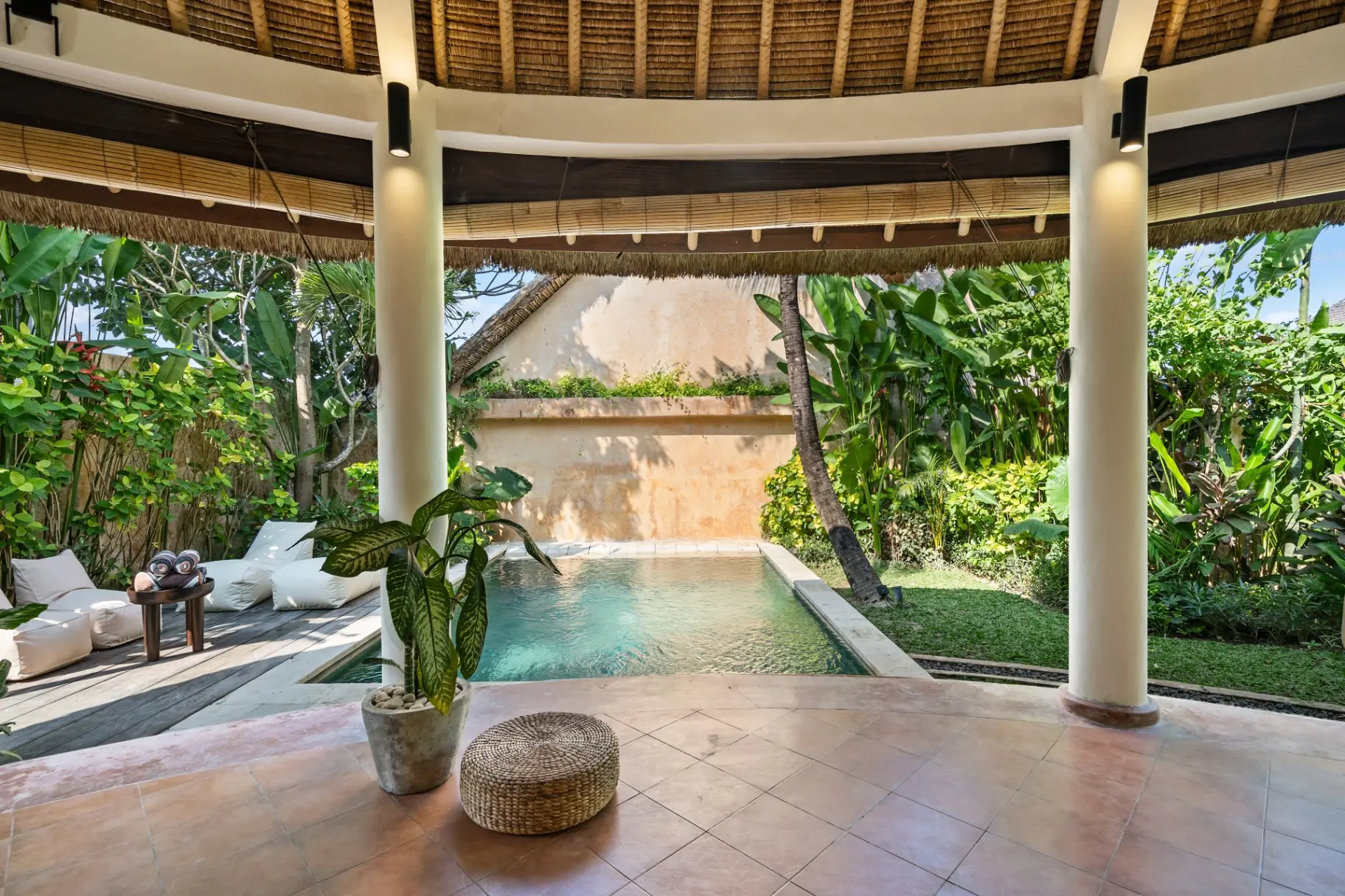 Flor -Designer 2BR Canggu Villa | Lush Garden & Pool — image 2
