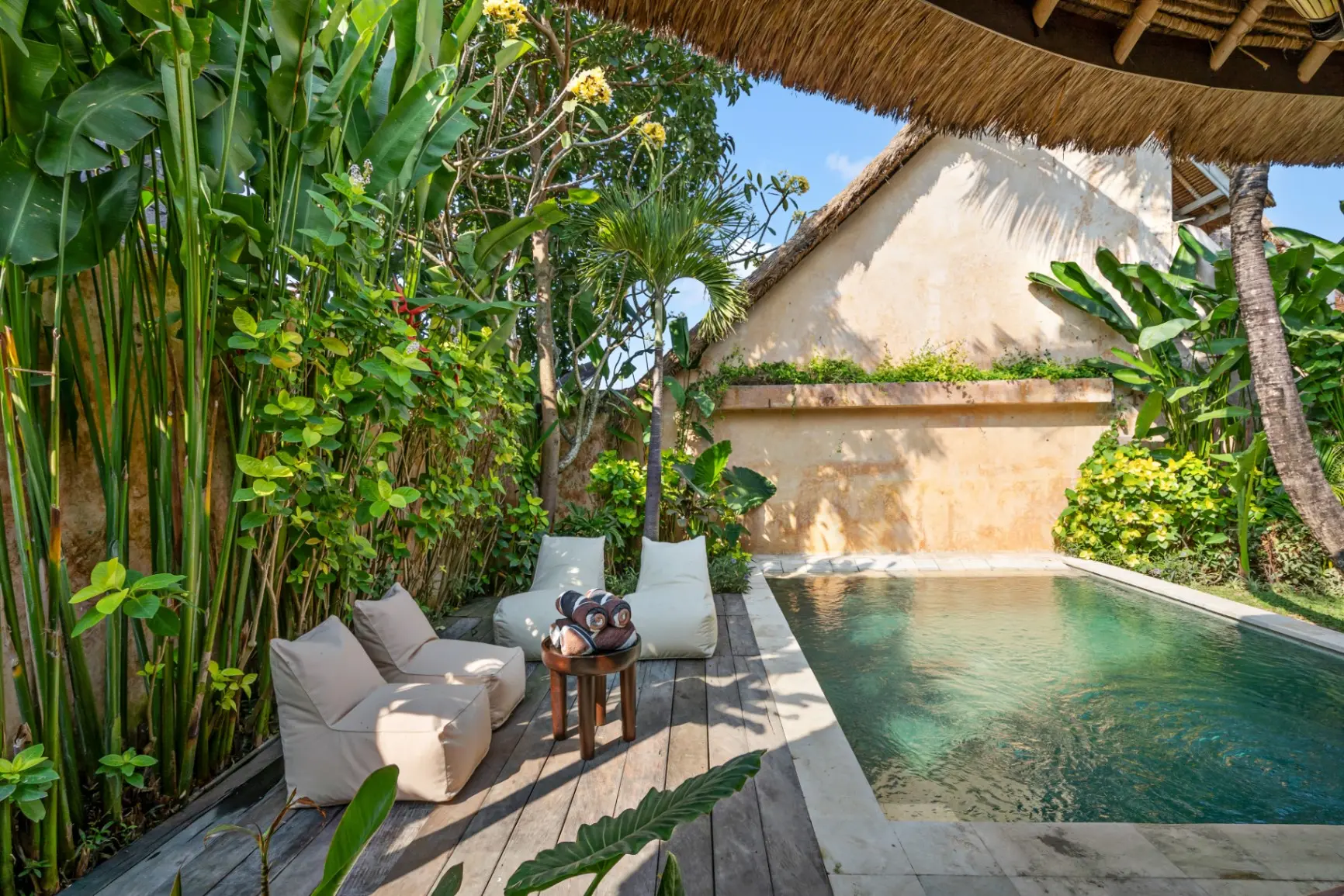 Flor -Designer 2BR Canggu Villa | Lush Garden & Pool — image 1