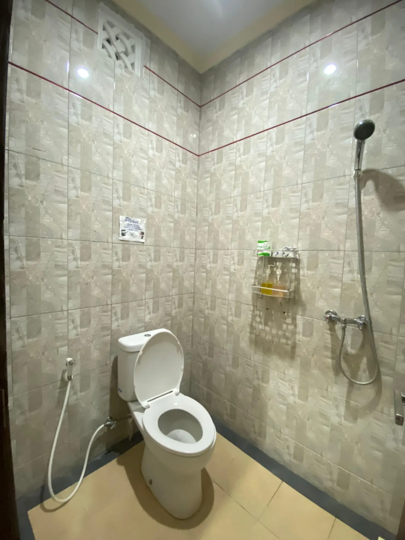 3 Mins Walking Distance to Kuta Beach — image 4