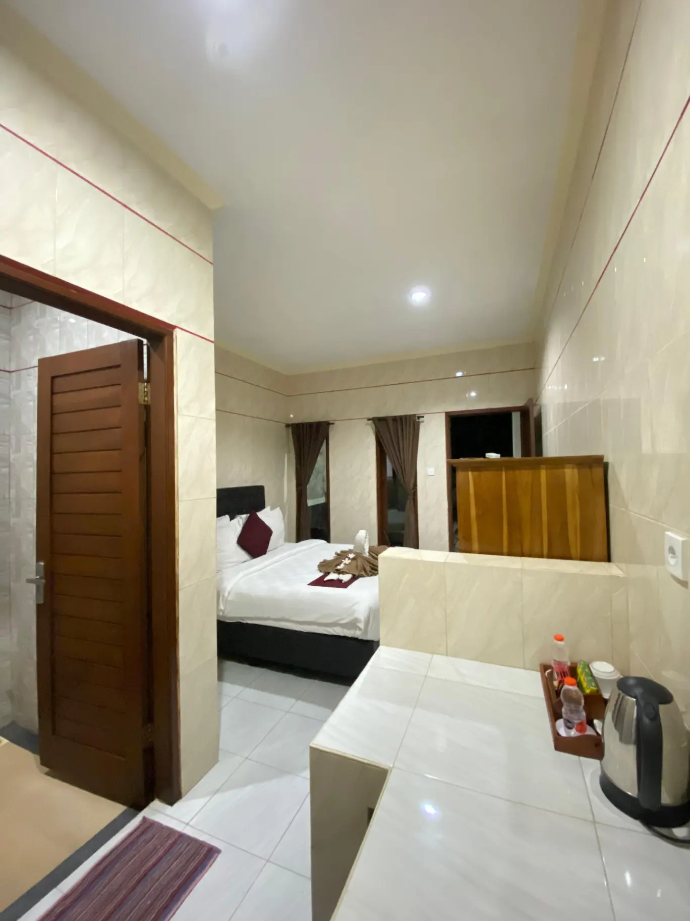 3 Mins Walking Distance to Kuta Beach — image 1