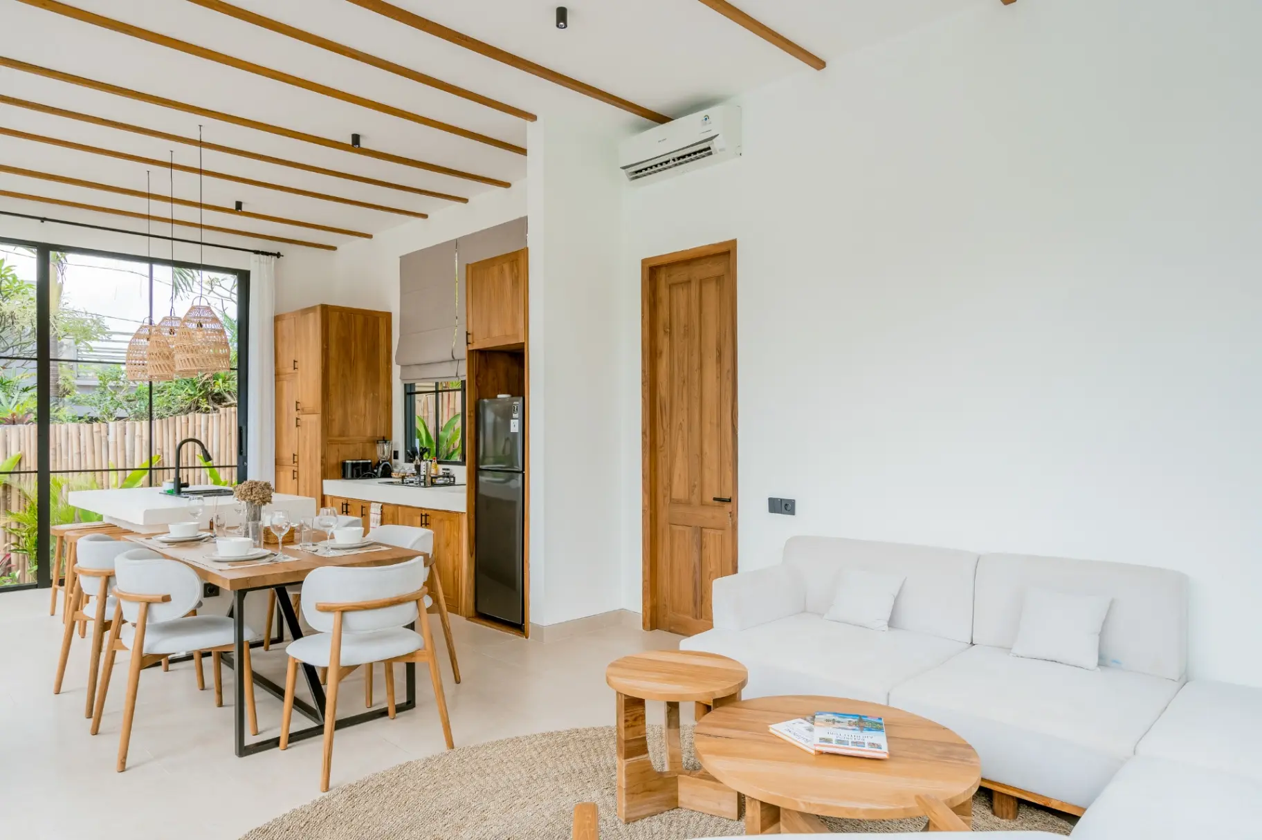 BETA - Ubud 2BR Luxury w/ Big Gazebo & Separated Kitchen — image 4