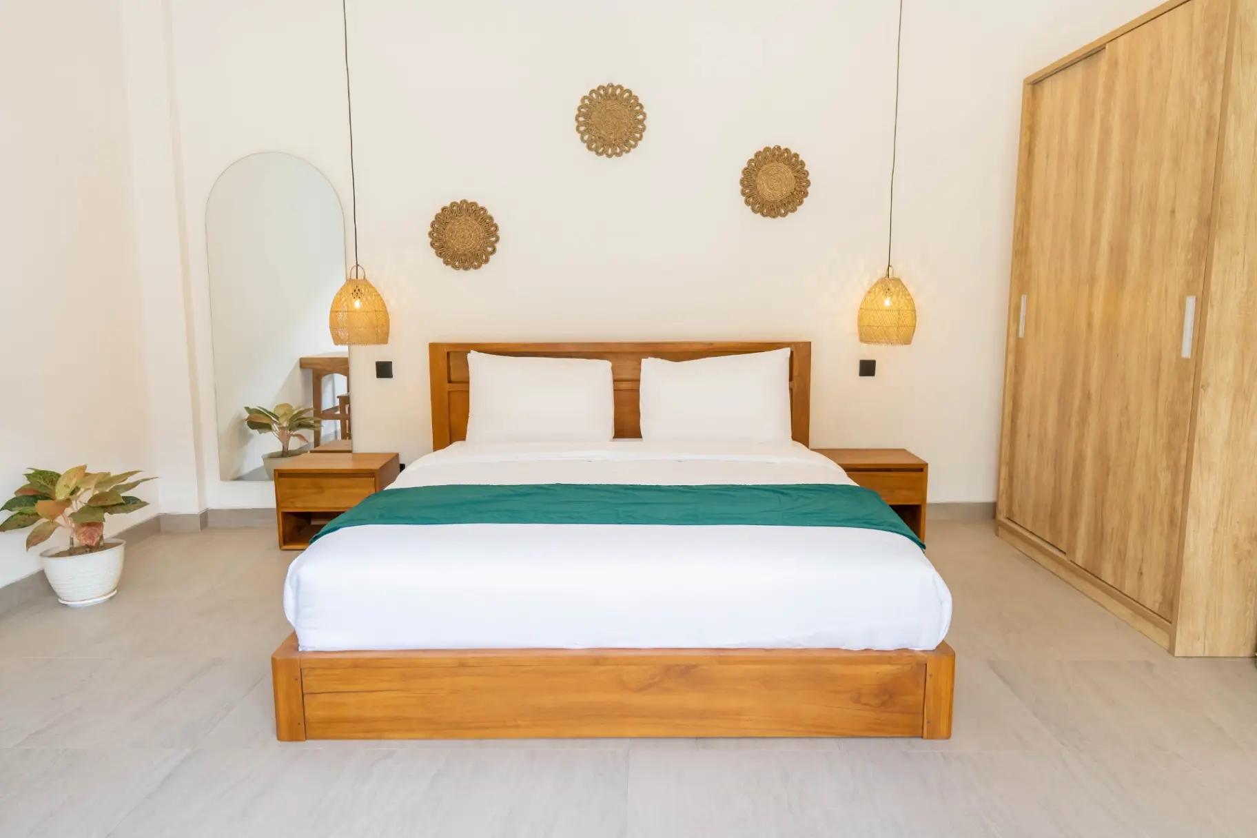 2 BR VILLA PERERENAN — image 1
