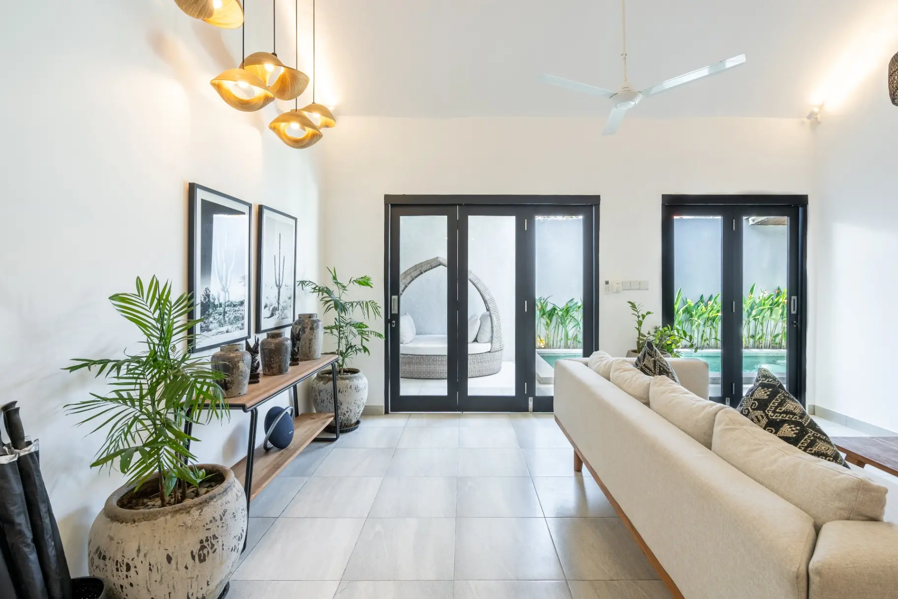 New Modern Comfort Pool Villa Near Berawa beach — image 3