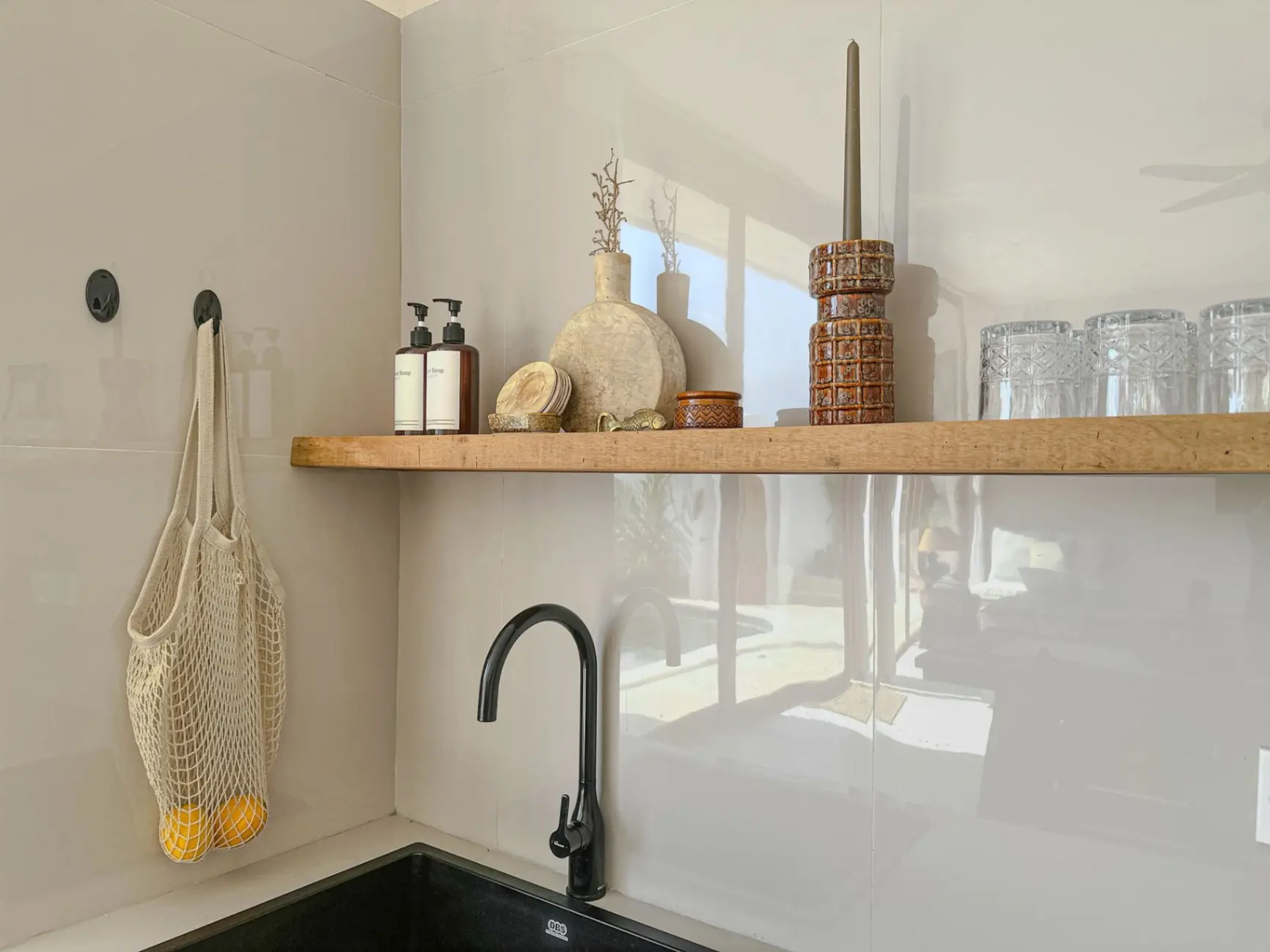 NEW 2BR VILLA w/ POOL & ROOFTOP | Pererenan Prime | 40M/month — image 3