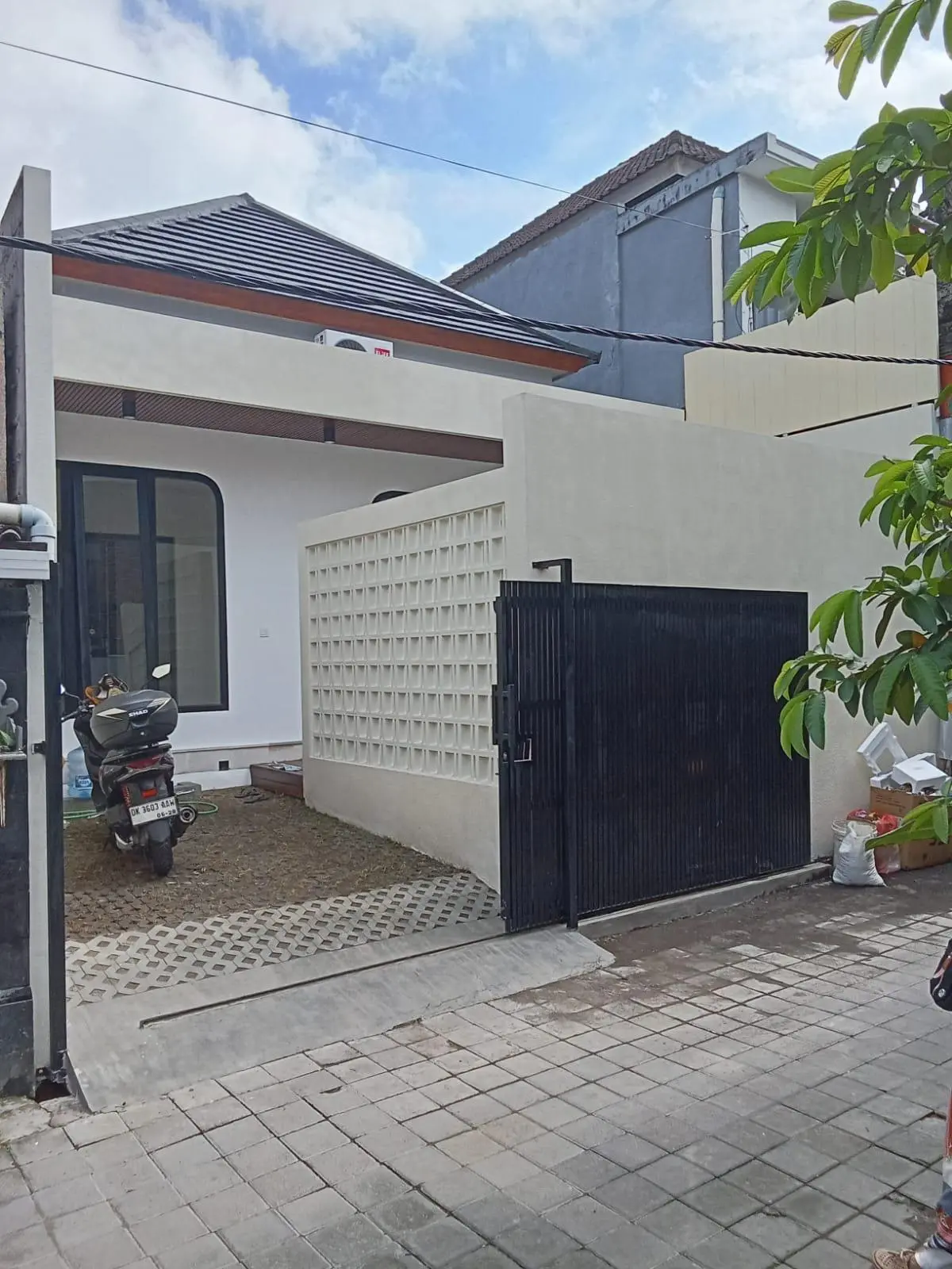 MODERN 2 BR VILLA in CANGGU BB211